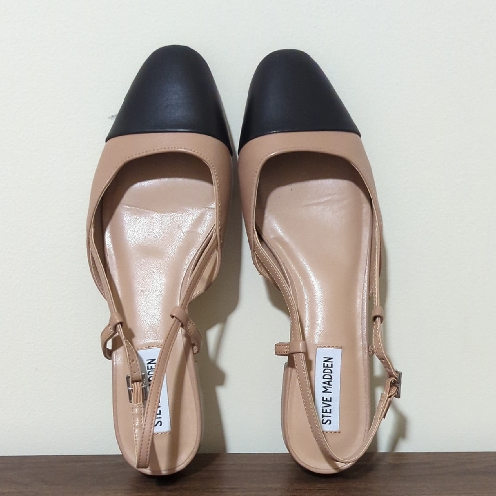 Steve Madden Nude and Black Pointed Slingback Flats